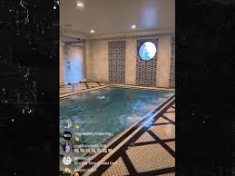 Floyd mayweather throws down $10 million for las vegas mansion these pictures of this page are about:floyd mayweather. Floyd Mayweather Gives Video Tour Of Vegas Mansion With Insane Closet Cars