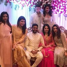Unseen Pictures From Priyanka Chopra Brother Siddharth Chopra S Roka Ceremony Are Just Too Beautiful Hungryboo Priyanka Chopra Chopra Bollywood Actress