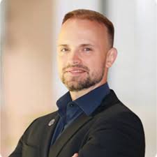 TRAY partners with Abhi to bring EWA to Saudi Arabia's frontline workers