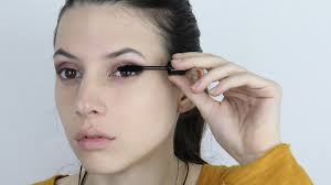 Also, your iris will get disappeared because of upper and. How To Apply Eye Makeup For Deep Set Eyes 15 Steps