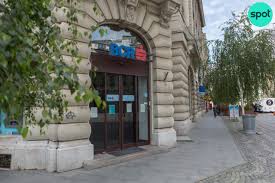 *2bcr (*2227) număr cu tarif normal apelabil din rețelele naționale fixe și mobile. Bcr Profit In Crestere Cu 142 Banca MamÄ Erste E InsÄ In ScÄdere Spotmedia Ro