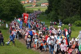 A magyar katolikus és keresztény hívők által minden év pünkösdjén. Hungarikum Lett A Csiksomlyoi Punkosdi Bucsu Romkat Ro