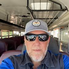 What are some fun date night ideas in Idaho Falls?