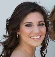 Amanda Arias's Instagram, Twitter & Facebook