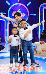 Lộ diện Rich kid 4 tuổi gia thế khủng khiến Trấn Thành "ghen tị"