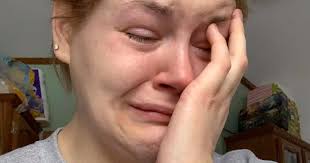 Stay-at-home mom writes honest emotional post