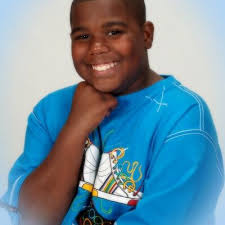 javon james (@knights_32)