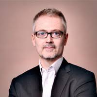 2500+ perfiles de «Airey»