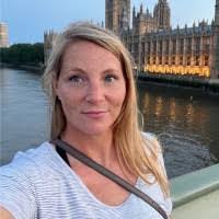 Angela Pace's Instagram, Twitter & Facebook