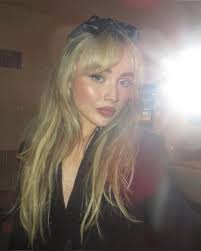 Happy Birthday Queen Serena!🎂🎉🎊🎈🎈🎈🎈🎈