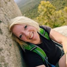 Kerri Holmes's Instagram, Twitter & Facebook