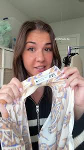 helps so much when seeing if a style is gonna sell well, too!  #poshmarkseller #resellertips #ebayreseller