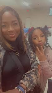 Reva Norris's Instagram, Twitter & Facebook