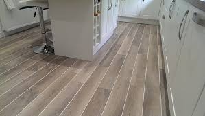 Последние твиты от karndean designflooring uk (@karndeanuk). Karndean Lime Washed Oak Kitchen Floor