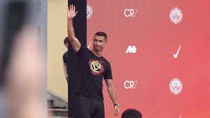 I've come up against zico and maradona, and i now know who's the best player in the world: Karl Heinz Rummenigge Says Bayern Would Have Never Spent Such A Huge Sum On Juve S Cristiano Ronaldo 90min