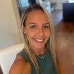 Lisa Appling's Instagram, Twitter & Facebook