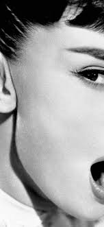 Iphone Xr Audrey Hepburn Wallpaper Audrey Hepburn Iphone X 2939216 Hd Wallpaper Backgrounds Download You can also upload and share your favorite audrey hepburn backgrounds. iphone xr audrey hepburn wallpaper