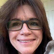 Rachel Greenberg's Instagram, Twitter & Facebook