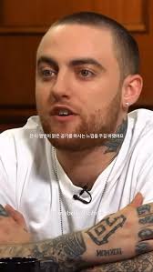 they tried to steal @beatsbydre headphones from @machinegunkelly … just  know I gave them back 🎧⚡️