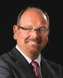 Glen Lemon's Instagram, Twitter & Facebook