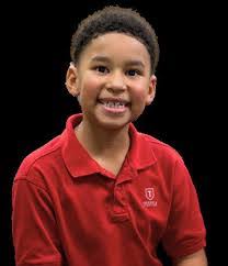 Stacey Moses's Instagram, Twitter & Facebook