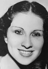 Tammy Gumm's Instagram, Twitter & Facebook