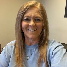 Who is a good hair stylist for cut and color in this area?