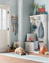 They are practical and can virtually beckon families and friends to come in and enjoy the coziness and sparkle in your. Simple Ways To Do Coastal Farmhouse Decor Seas Your Day
