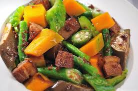 Ingredients 200 Grams Pork Belly Sliced For Frying 3 Tablespoon Cooking Oil 1 Onion Chopped 3 Cloves Garlic Mince Pinakbet Recipe Vegetable Recipes Recipes