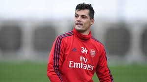 Granit xhaka prefers to play with left granit xhaka previous match for arsenal was against brighton & hove albion in premier league, and. Xhaka Kritisiert Anfeindungen Und Hofft Auf Comeback Bei Arsenal Eurosport