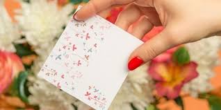 Maka dari itu, puisi cinta kerap dicari ataupun dibuat. 24 Puisi Romantis Pendek Yang Bikin Baper Cocok Untuk Isi Surat Spesial Kapanlagi Com