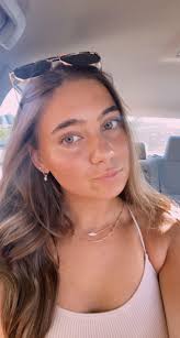 Looking for a UMass roommate in Southwest