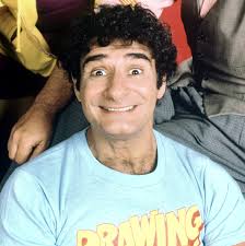 Lenny Schultz's Instagram, Twitter & Facebook