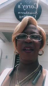 Corey’s Southern Frie Chicken in Williamsburg Virginia LetsTalkAboutIt with  Ms Pennie 👎🏾I want go back