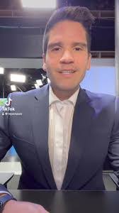 Mark Pena's Instagram, Twitter & Facebook