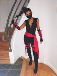 Pin By Mizzy On Halloweeeeeeen Halloween Costumes Women Scary Halloween Costumes Women Halloween Outfits