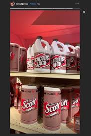 Travis scott cactus jack sticker bomb hoodie size large. Travis Scott And Kylie Jenner Get Tattoos At Rapper S Extravagant 28th Birthday Party Entertainment Tonight