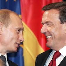 Schroeder fa causa al Bundestag per riavere ufficio e privilegi