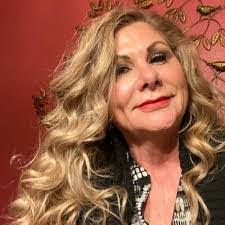 Selma Murphy's Instagram, Twitter & Facebook