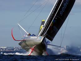 The vendée globe starts in the vendée region of france and, like the volvo ocean race , takes the clipper route of circumnavigation used by ships carrying goods between europe and the far east and oceania. Vendee Globe Beim Start Dabei