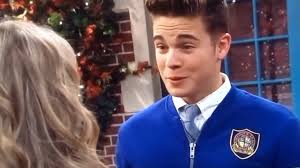 Freddy le dice a Summer que ha estado enamorado de ella desde hace  mucho💖#beso #fremmeredit #futuro #schoolofrock #astrology #summer #freddy  #banda