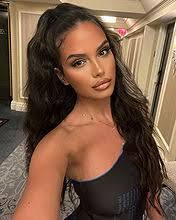 Amy Lem's Instagram, Twitter & Facebook