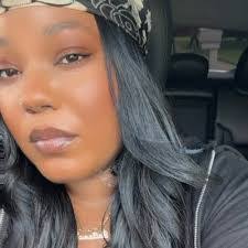 Jane Forte's Instagram, Twitter & Facebook