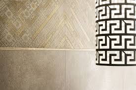 Außergewöhnliche dekore für eine gehobene wohnkultur. Pin Von Cercan Tile Auf Cercan Tile Versace Greek Collection Projekte Versace Fliesen