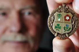 Fan reveals how a Triple Crown medal looked when Wales won back in 1900