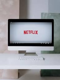 Struggling with what to watch on netflix tonight? K0ijwkwgxjgqem