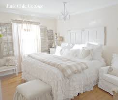 White Bedroom With Pops Of Color White Bedroom Ideas White Bedroom Ideas Ta Shabby Chic Decor Bedroom Chic Bedroom Decor Shabby Chic Bedroom Inspiration