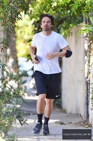Giulliana august 08, 2021 00:09 hey seb, happy birthday! Sebastian Stan Archive On Twitter New Sebastian Stan Jogging In Los Angeles March 29 2021 3