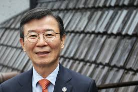 PEOPLE) Daniel Seong-Hyeok Moon