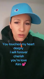 Kim Chick's Instagram, Twitter & Facebook